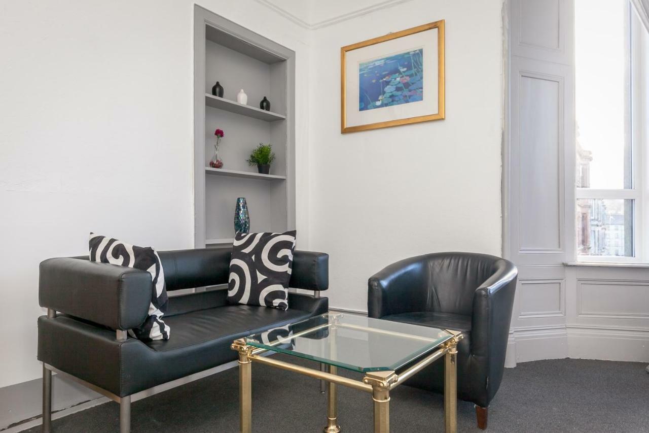 Oakshaw Guesthouse Paisley Eksteriør bilde